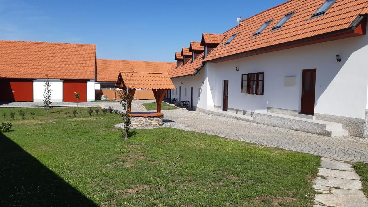 Ferienwohnung Martinuv Dvur Pilsen Exterior foto